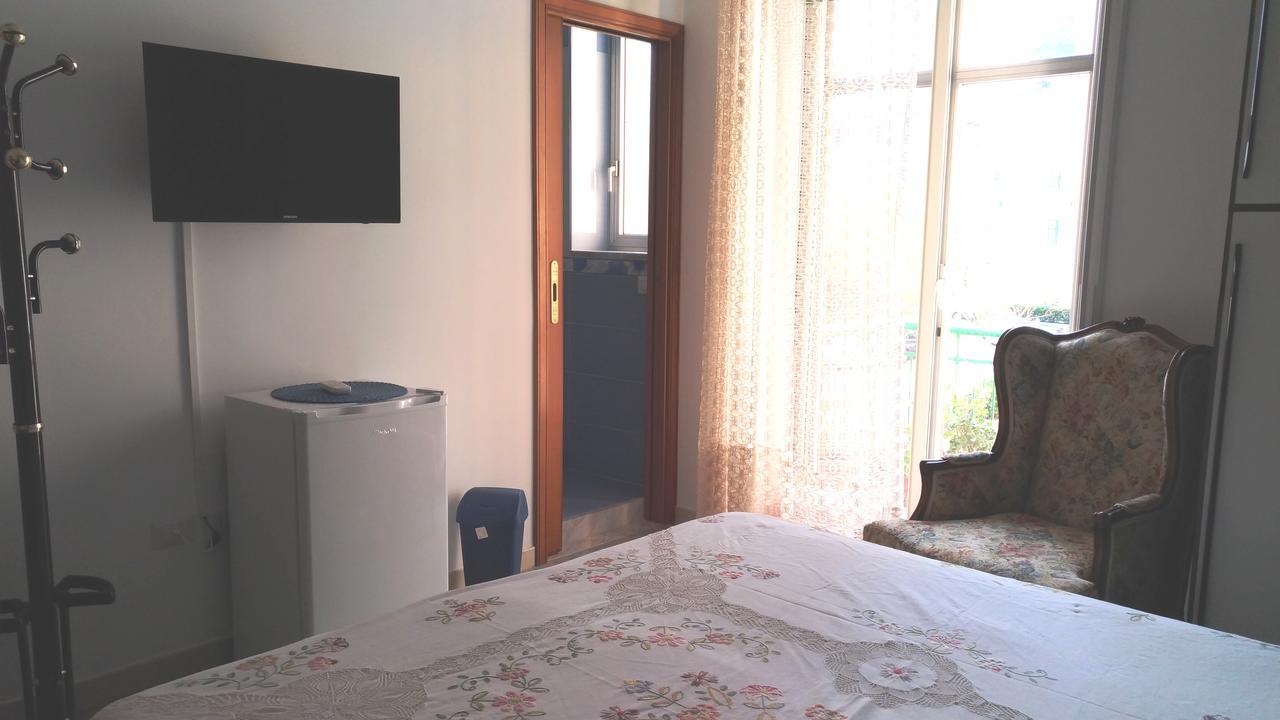 B&B Belli Di Nonna Salerno Exteriör bild